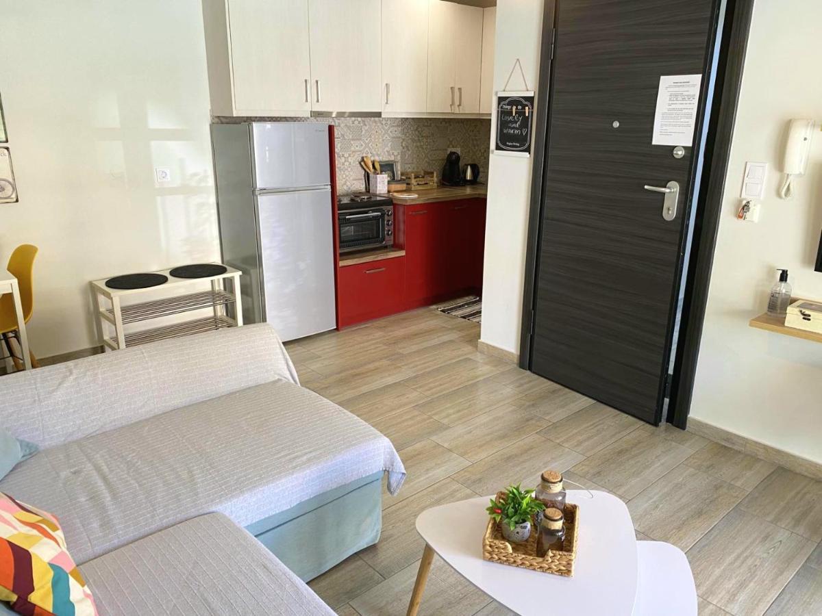 Myrsini'S Apartment Néa Péramos 外观 照片