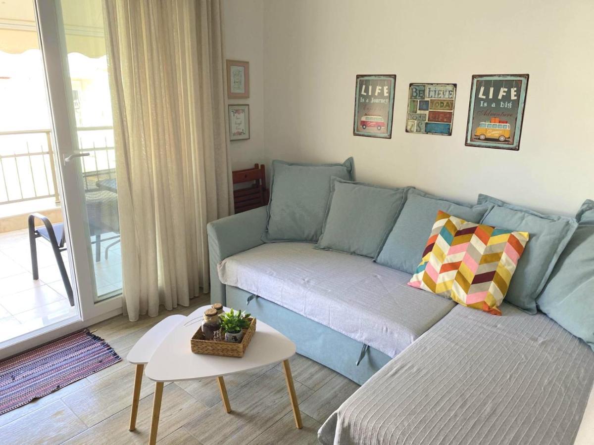 Myrsini'S Apartment Néa Péramos 外观 照片