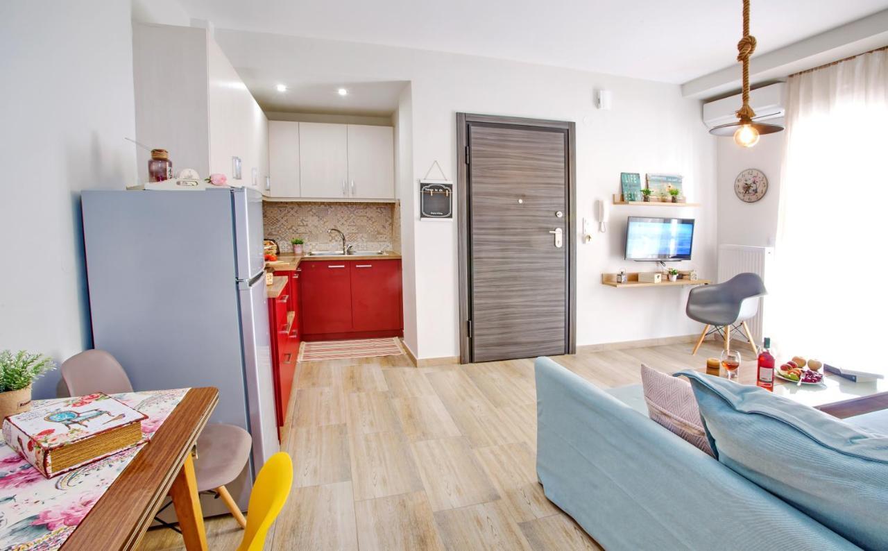 Myrsini'S Apartment Néa Péramos 外观 照片