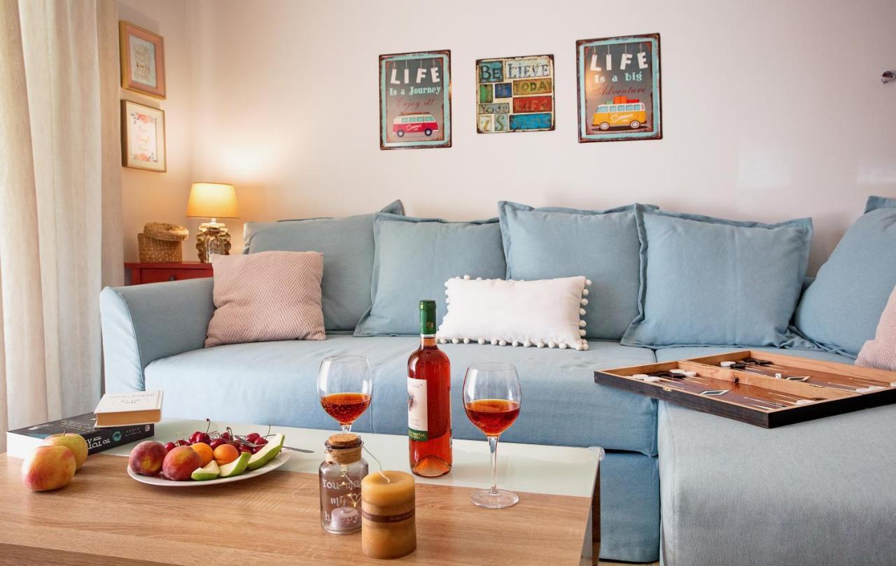 Myrsini'S Apartment Néa Péramos 外观 照片